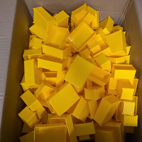 LARGE QUANTITY OF YELLOW PLASTIC STORAGE BOXES IN VARIOUS SIZES - COLLECTION ONLY 