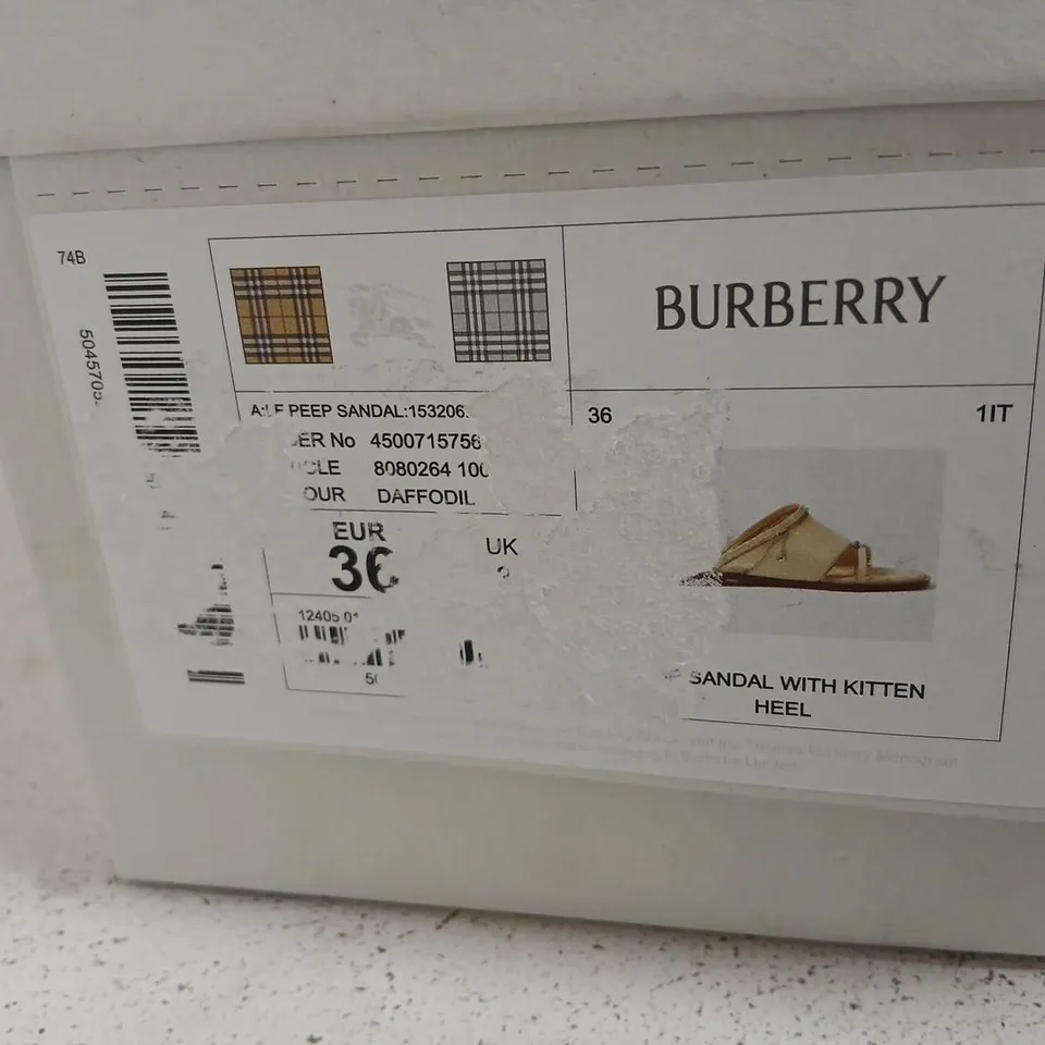 BURBERRY SANDALS WITH KITTEN HEEL – BEIGE, UK 3 (EU 36)