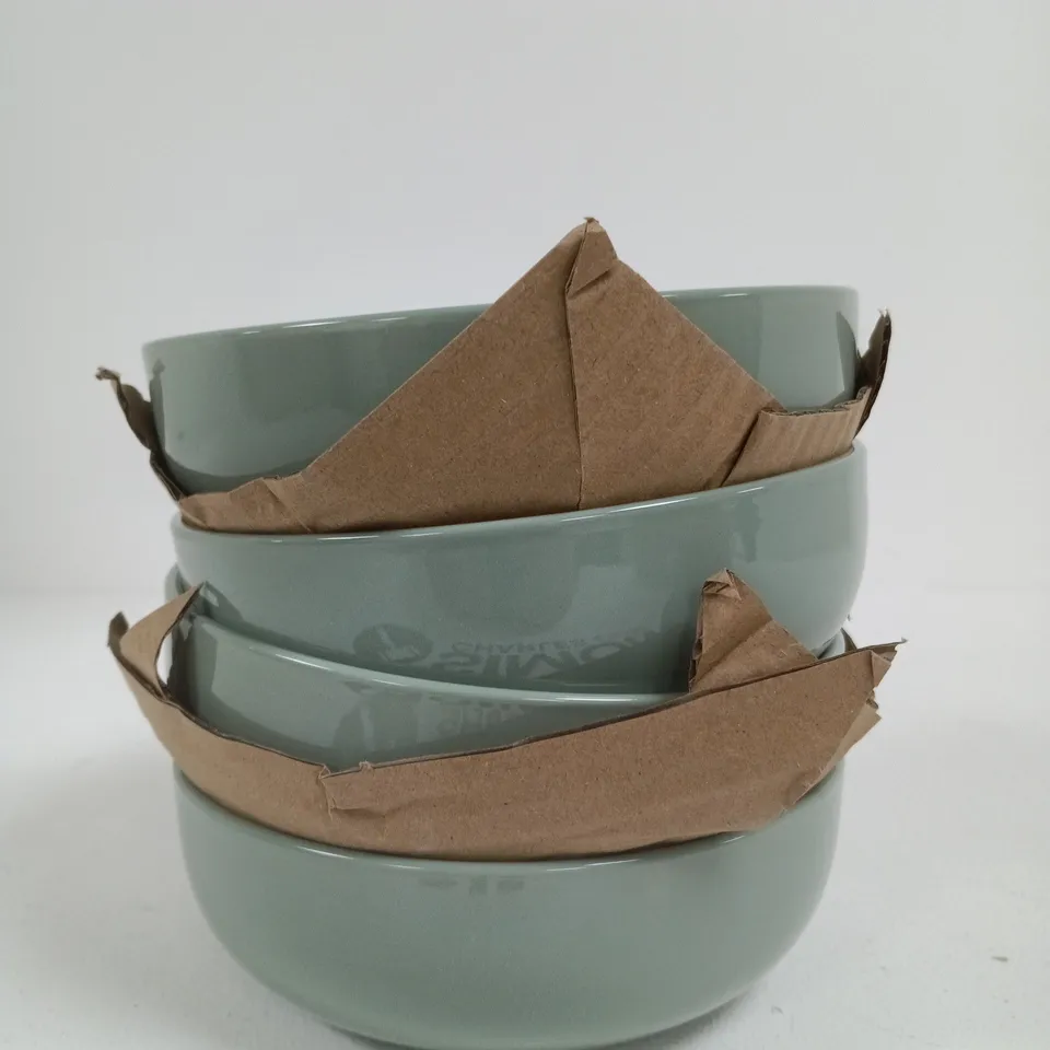 BOXED SAGE TWO TONE 12 PIECE DINNER SET