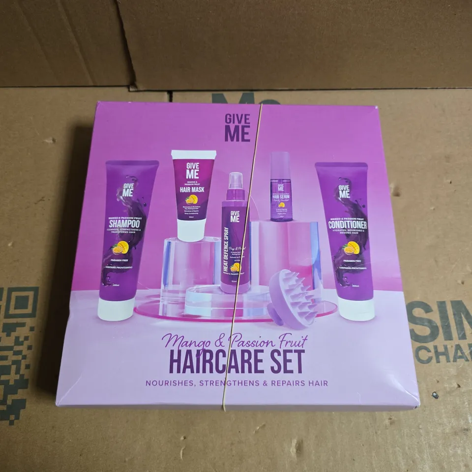 GIVE ME MANGO & PASSION FRUIT HAIRCARE SET – BOXED
