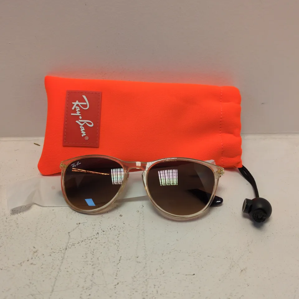 RAY-BAN SUNGLASSES – CLEAR FRAME, BROWN GRADIENT LENSES