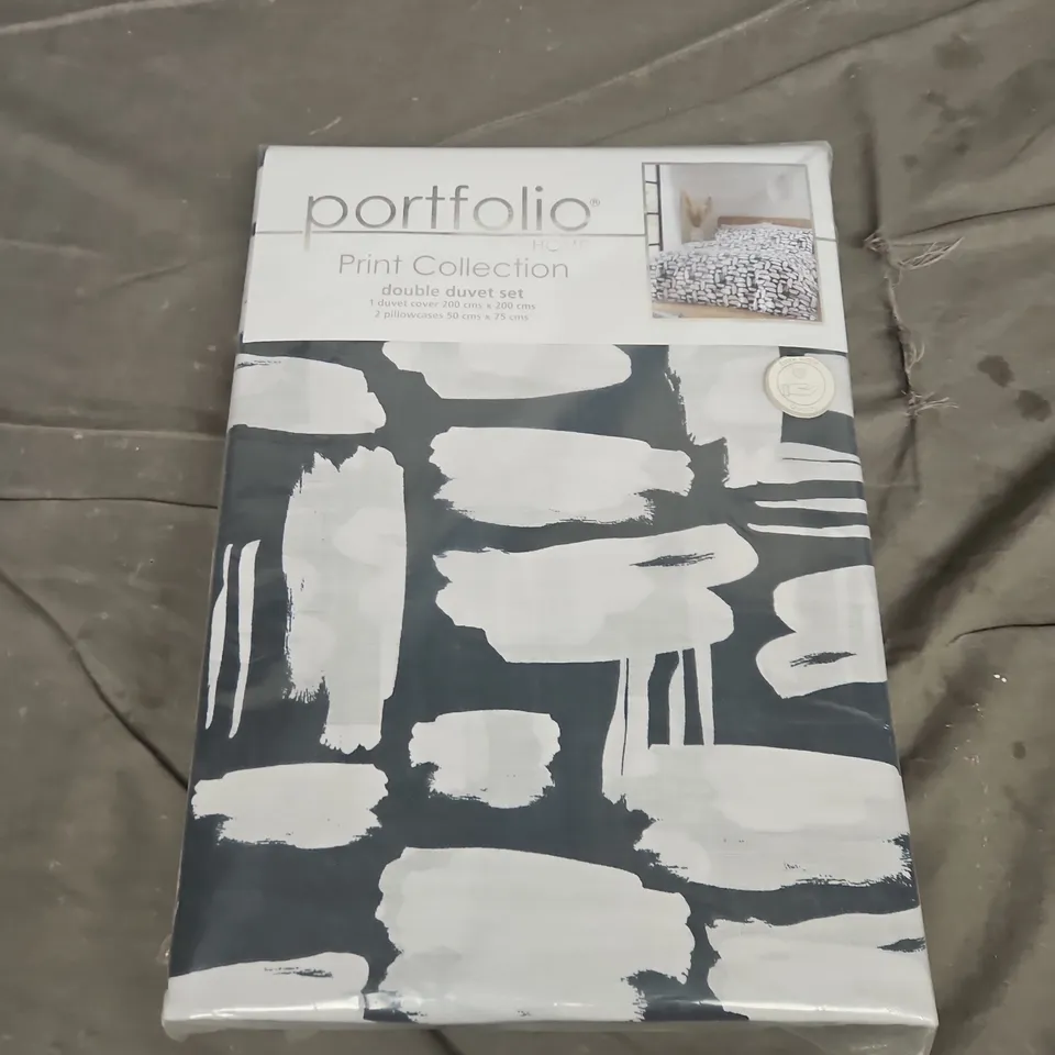 PORTFOLIO DOUBLE DUVET SET