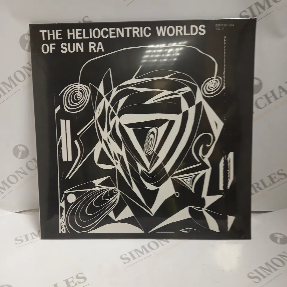 APPROXIMATLEY 16 X ASSORTED MUSIC VINYL'S. SIZES & ARTISTS VARY 