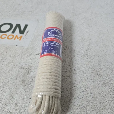 BOX OF APPROXIMATELY 15 ASSORTED HOUSEHOLD ITEMS INCLUDING 20M COTTON PULLEY LINE , COOL TOWEL INSTANT RELIEF FOR THE GYM AND TV BOX PRO 