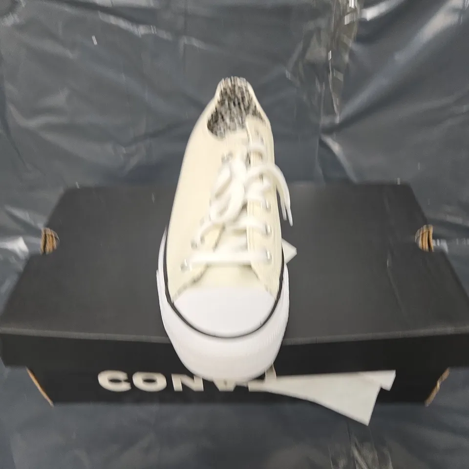 BOXED PAIR OF CONVERSE ANIMAL PRINT SOLE TRAINERS IN CREAM - UK 7