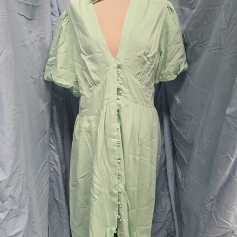 NOBODY'S CHILD SHORT SLEEVE STARLIGHT MIDI DRESS IN MINT GREEN SIZE UK 16