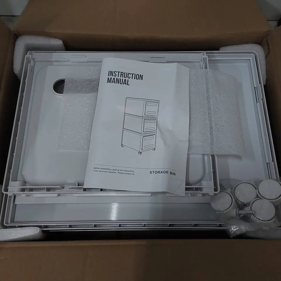 BOXED PLASTIC 3 PIECE BOX SET 