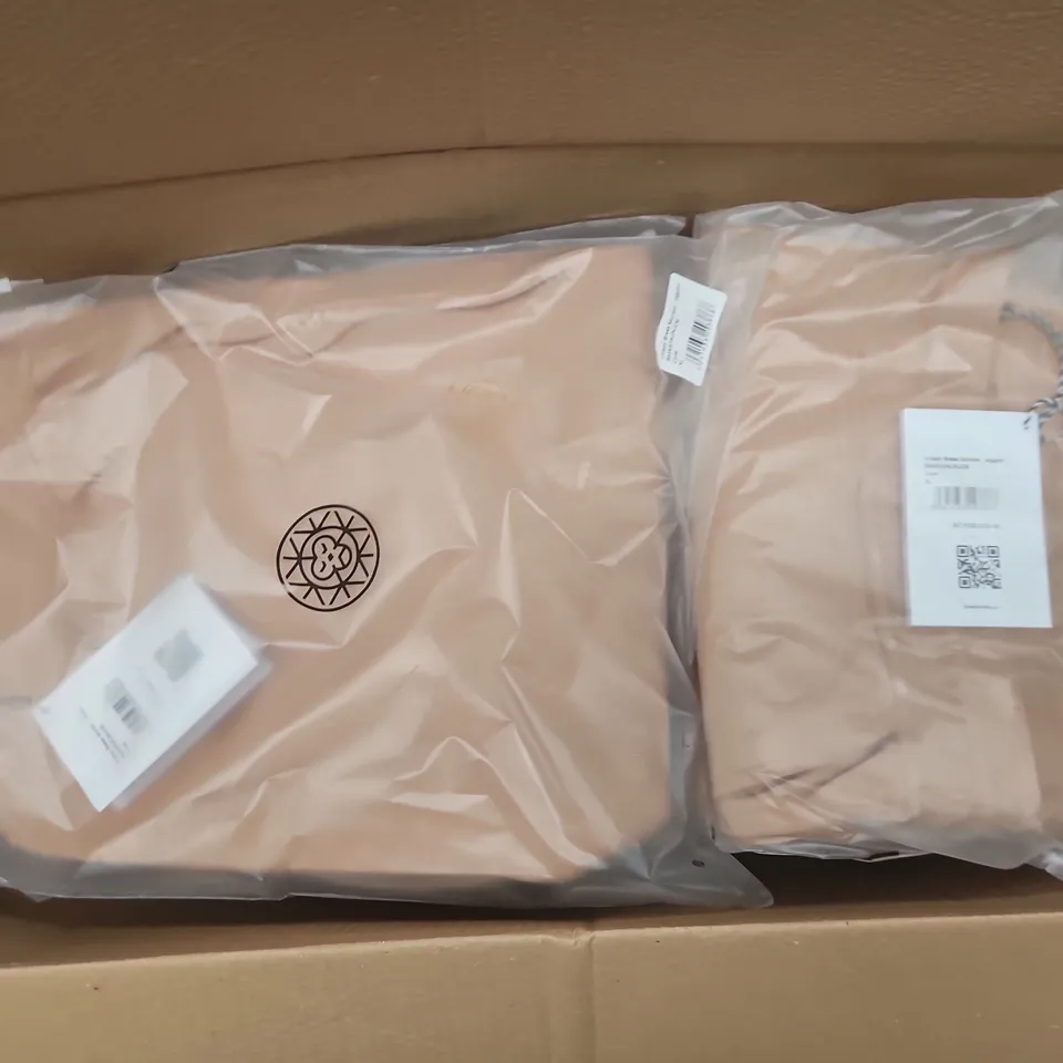 APPROXIMATELY 20 ASSORTED BAGGED UNISEX BRASS MONKEY JOGGERS IN VARIOUS SIZES IN COLOURS SUCH AS CORAL & BLUE