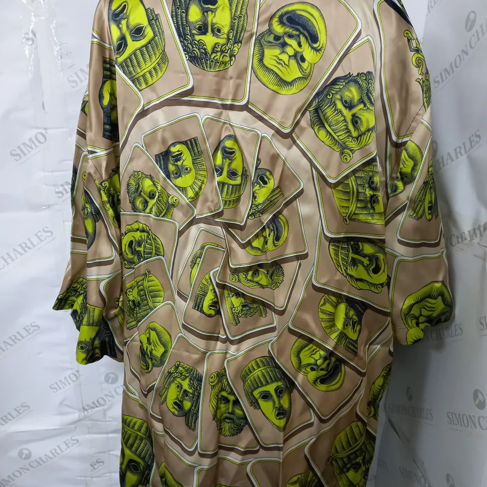 BOXED VERSACE COLLEGE FIT SHIRT - SIZE 56