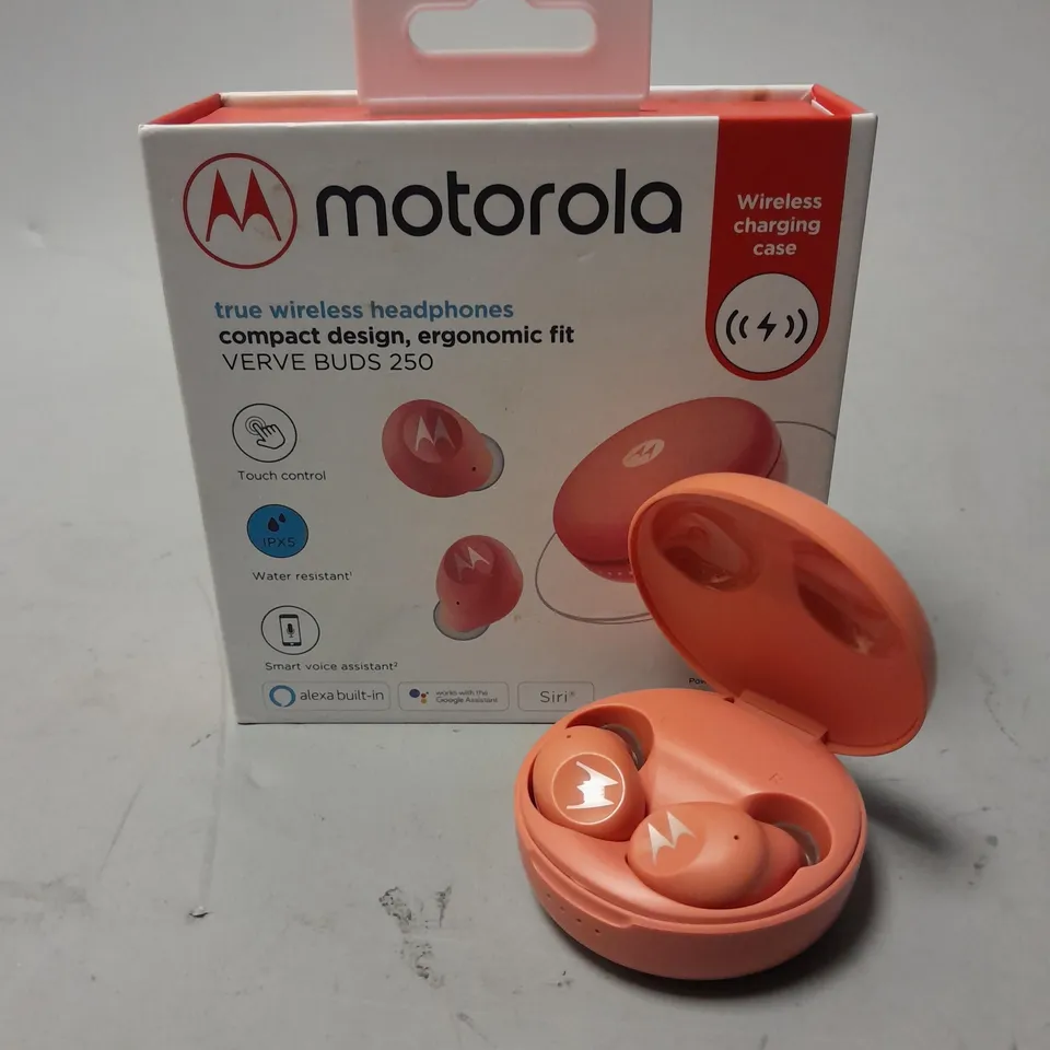 BOXED MOTOROLA TWS VERVE BUDS 250