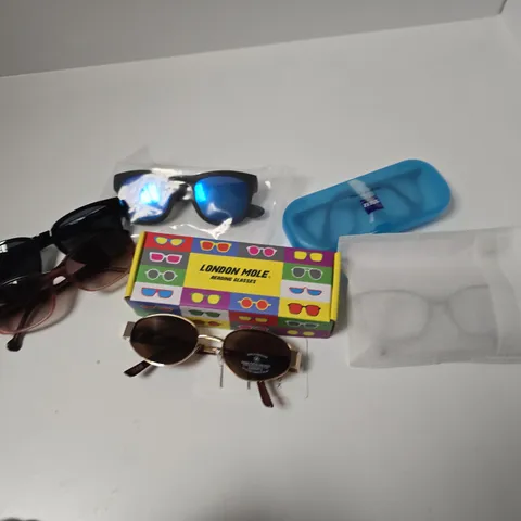 APPROXIMATELY 15 ASSORTED SUNGLASSES/SPECTACLES IN VARIOUS DESIGNS 