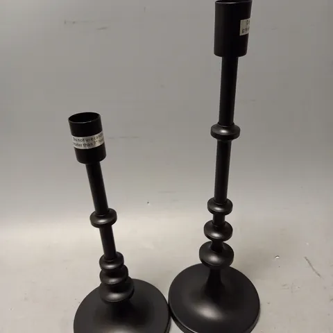 SET OF 2 BLACK METAL CANDLE HOLDER