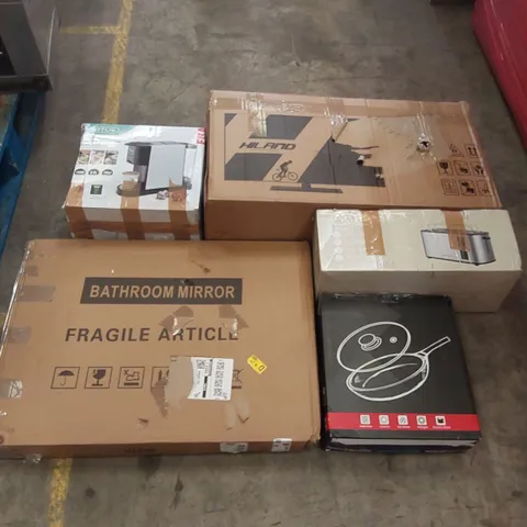 PALLET OF ASSORTED ITEMS INCLUDING: BICYCLE, BATHROOM MIRROR, COFFEE MACHINE, TOASTER, FRYING PAN ECT