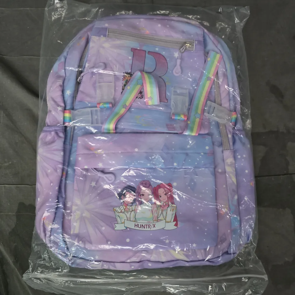 HUNTR/X KIDS BACKPACK IN PASTEL PURPLE/MULTI