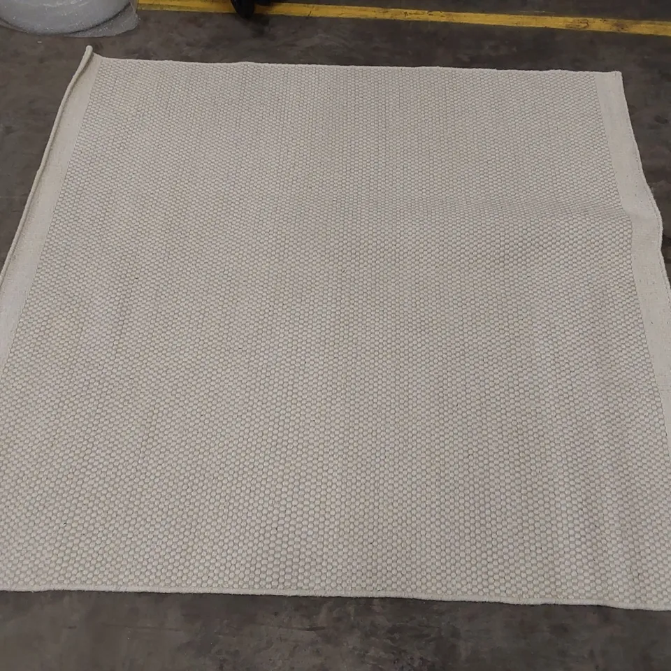 HANDGEWEBTER WOPLTEPPICH WOOLEN RUG // 160CM²