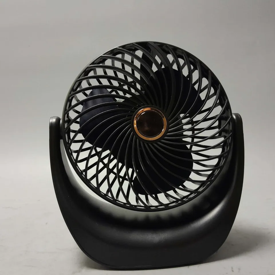 BOXED DESK FAN