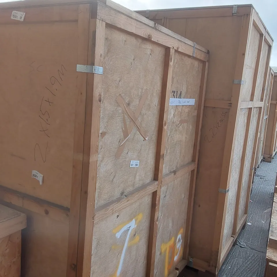 EMPTY WOODEN SHIPPING CRATE - APPROXIMATELY 2 x 1.5 x 1.9m