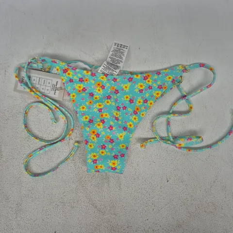 BRAVISSIMO MALDIVES TIE SIDE BRIEF IN MULTI FLORAL SIZE UK SMALL