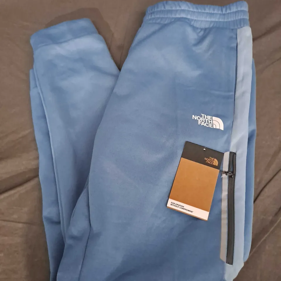 THE NORTH FACE KAVEH JOGGERS IN BLUE/GREY - LARGE