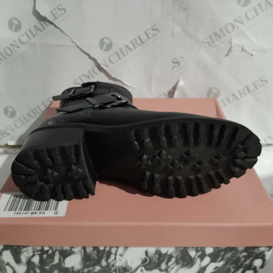 BOXED MODA IN PELLE CORNELIA BIKER BOOTS, BLACK - SIZE 5