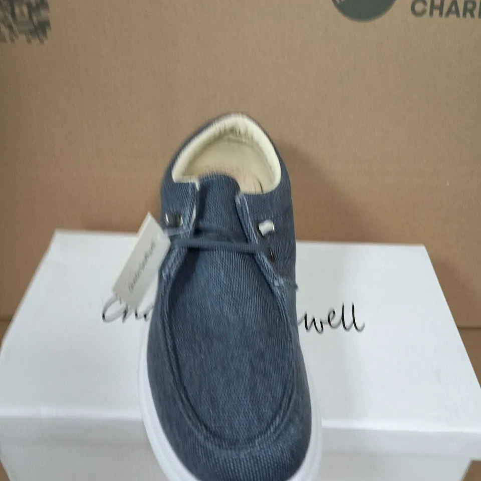 BOXED PAIR OF CHARLES SOUTHWELL ALBERTO DENIM SLIP-ON SHOES – BLUE – UK 11