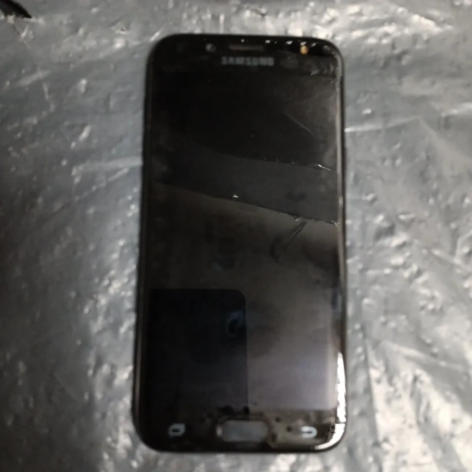 SAMSUNG GALAXY J5 MOBILE PHONE