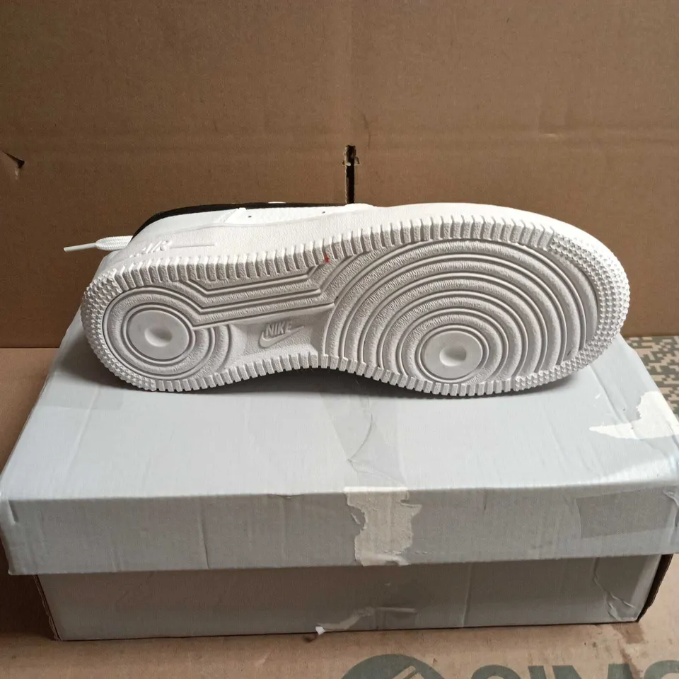BOXED PAIR OF NIKE AIR FORCE 1 LOW WHITE SNEAKERS – 4