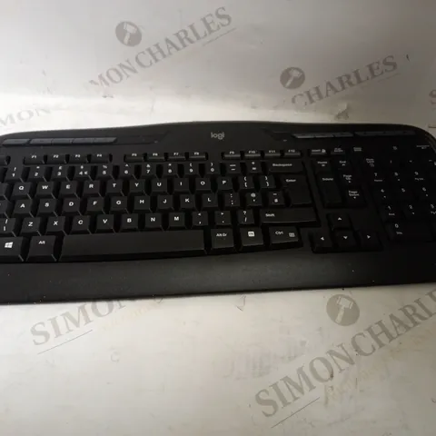 LOGITECH MK330 WIRELESS KEYBOARD