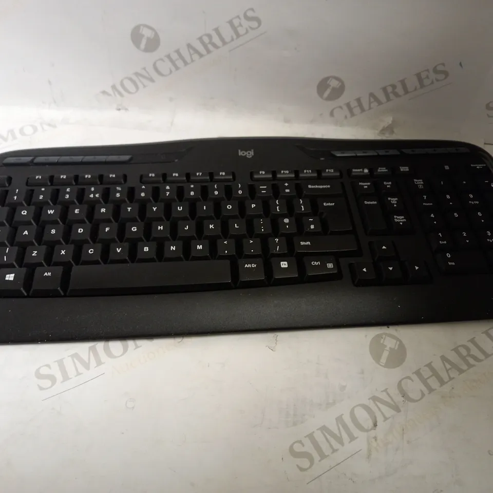 LOGITECH MK330 WIRELESS KEYBOARD