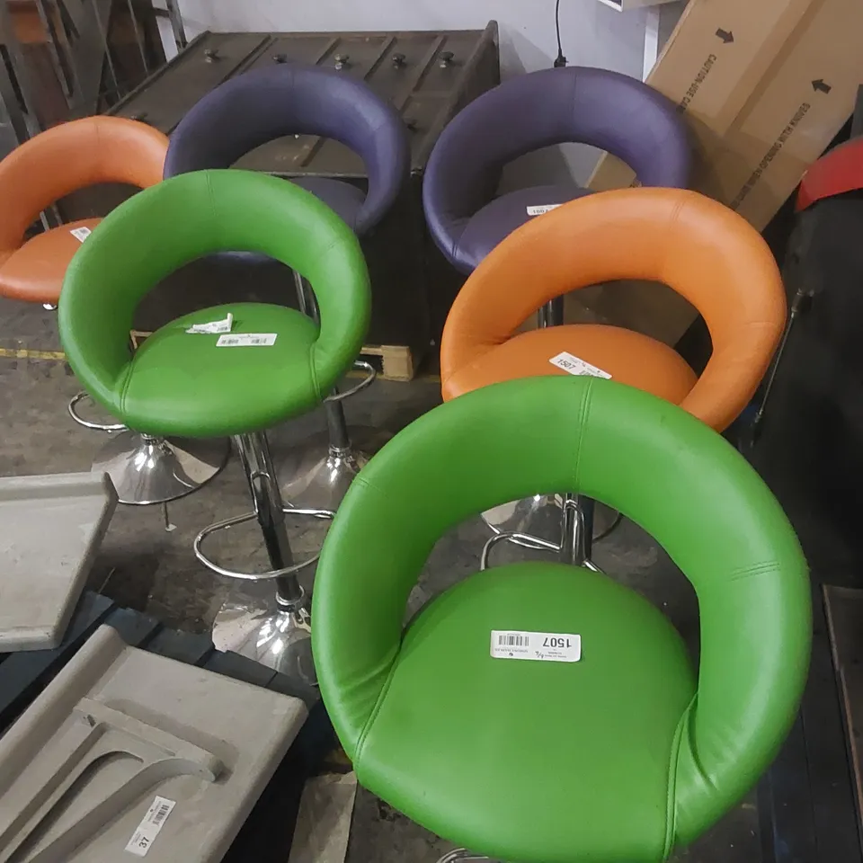 6x RESTAURANT BAR CHAIRS 