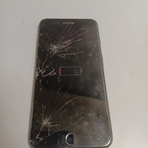 APPLE IPHONE 8+
