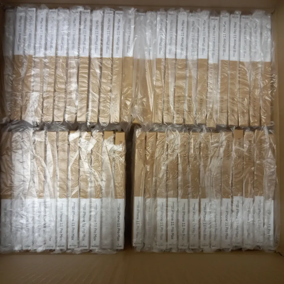 BOX OF 50 BRAND NEW BOXED GROOV-E IPHONE 11 PRO MAX BUMPER PHONE CASES IN BLACK 