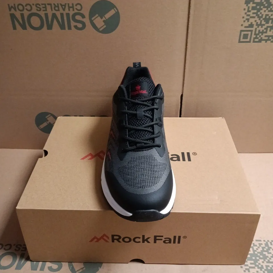 BOXED PAIR OF ROCK FALL WINDSOR OCCUPATIONAL TRAINERS (ROYAL MAIL BRANDED) - 10