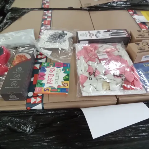 PALLET OF ASSORTED ITEMS INCLUDING FATHERS DAY CARD, PINK/WHITE BALLOON SET, 2 LETTERS GO FISH, 16PCS CUTLERY SET, SQUID GAMES PLUSH, BABY VIEW MIRROR 2-IN-1