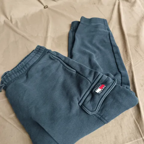 TOMMY JEANS CARGO JOGGERS SIZE L 