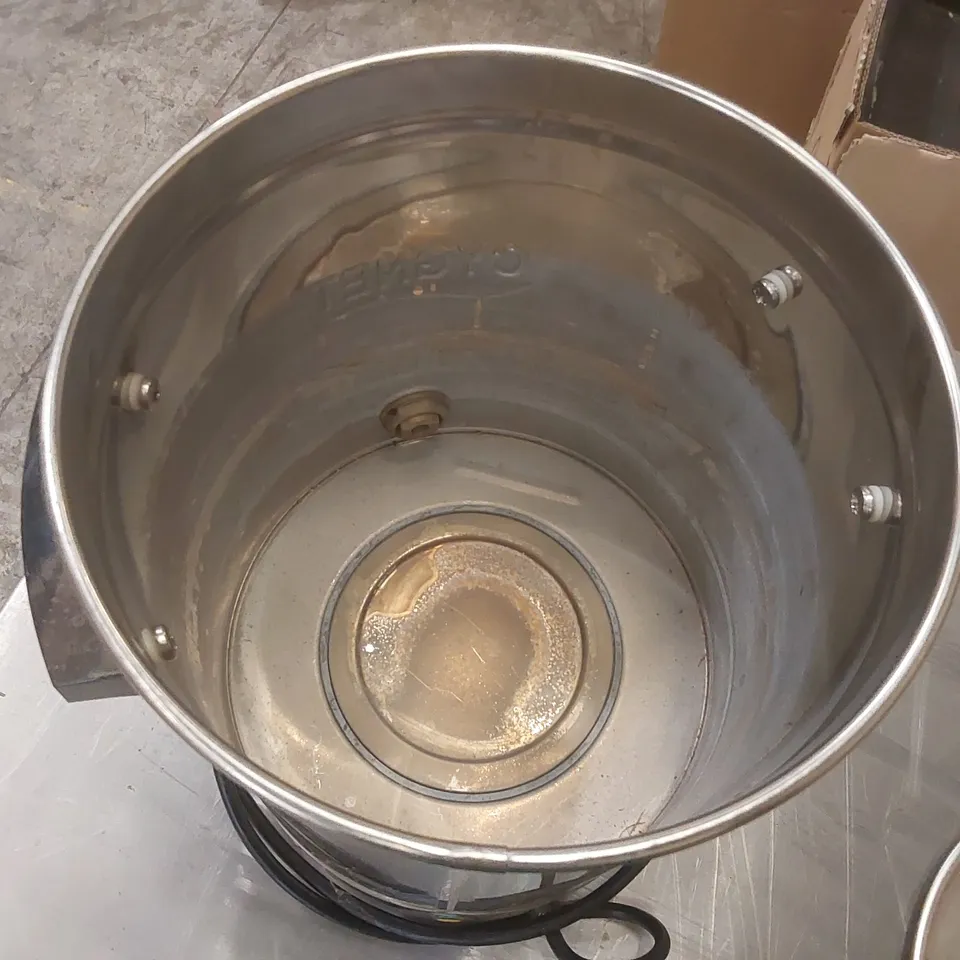 CYGNET TEA URN