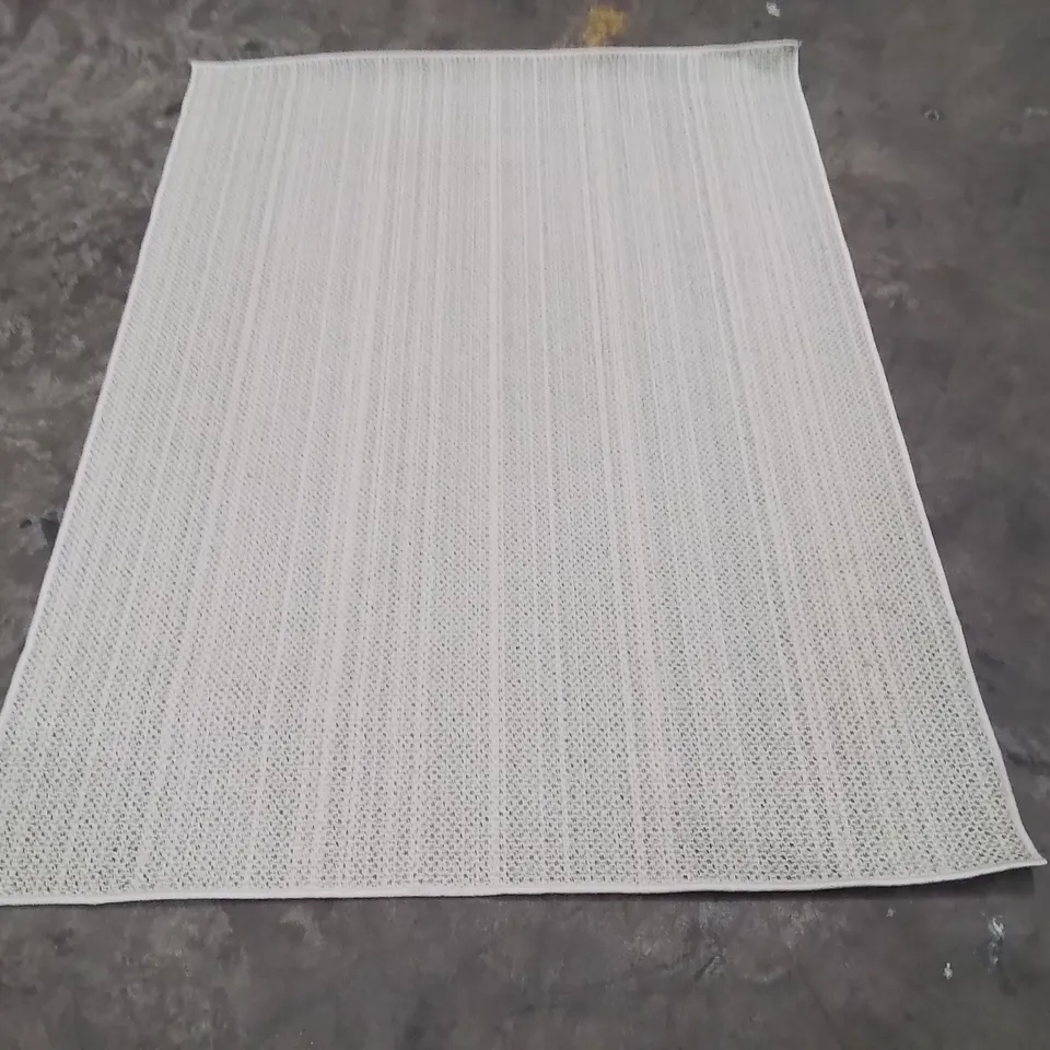 QUALITY DESIGNER AREA RUG - APPROXIMATELY 160X115CM