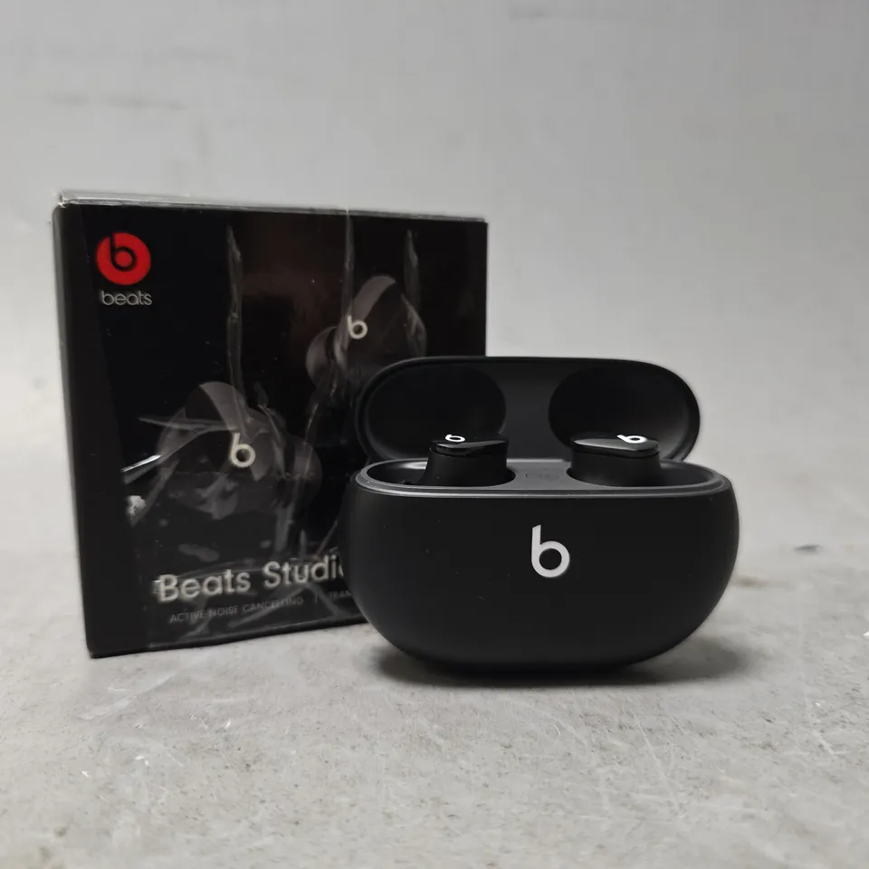 BOXED BEATS STUDIO BUDS 