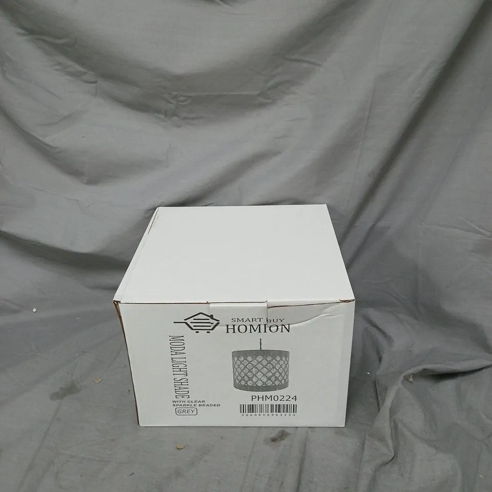 CAGE OF APPROXIMATELY 10 ITEMS INCLUDING: 2X HOMION LIGHTSHADES AND GRAVEL BAG