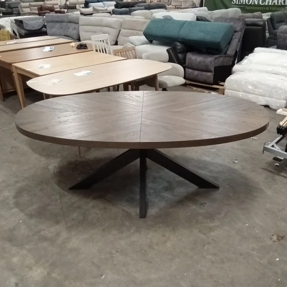 QUALITY DESIGNER ELLIPSE FUMED OAK SMALL 6 SEATER DINING TABLE WITH METAL LEGS