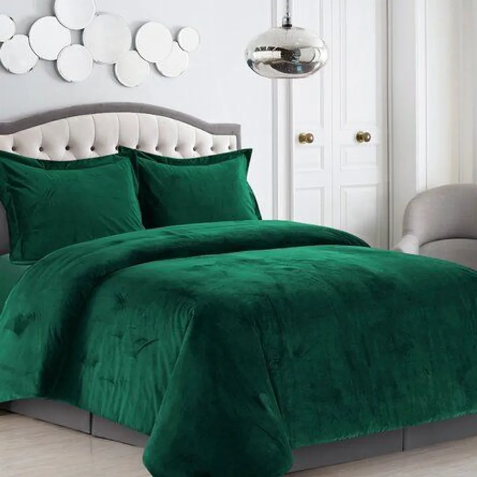 SATIN QUILT COVER SET- SUPER KING- DARK GREEN 
