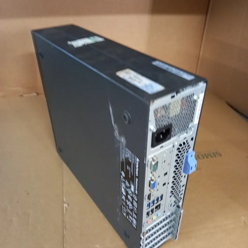 LENOVO THINKCENTRE M82 A77 COMPUTER