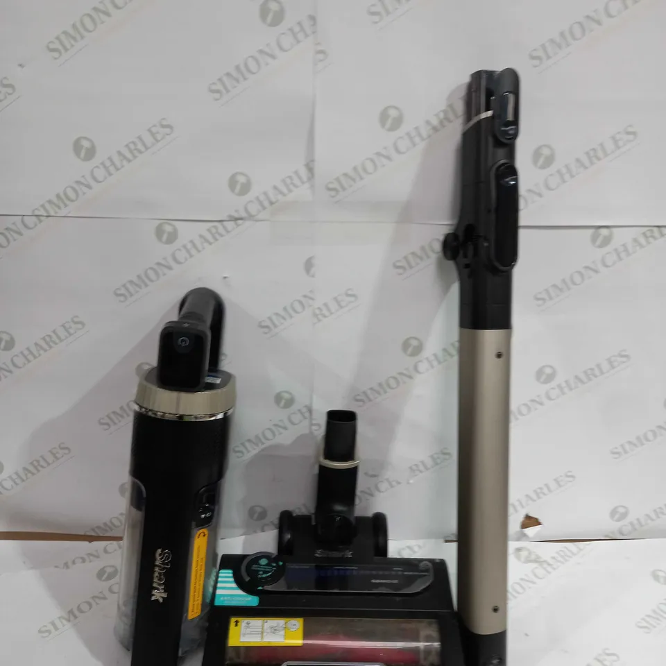 SHARK CORDLESS STICK VACUUM CLEANER PET PRO MODEL