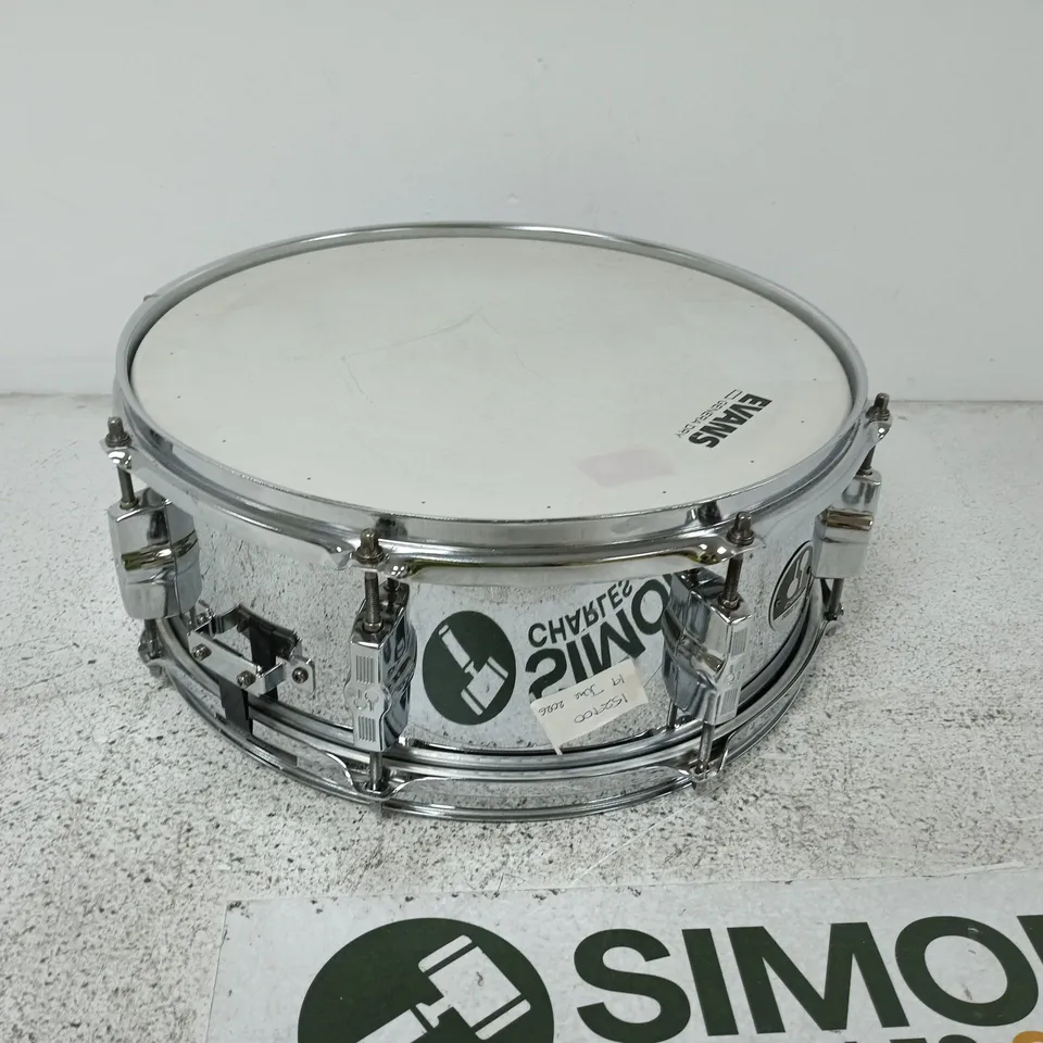EVANS CHROME SNARE DRUM