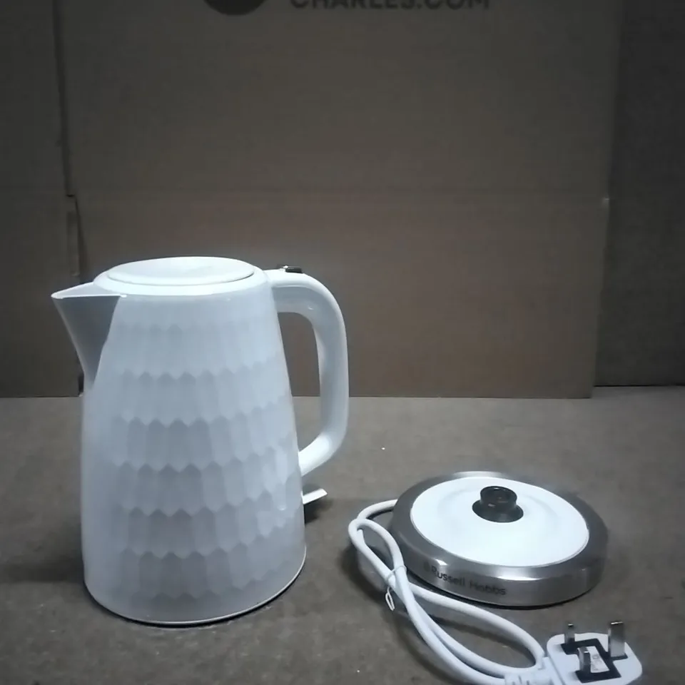 BOXED RUSSELL HOBBS WHITE HONEYCOMB KETTLE