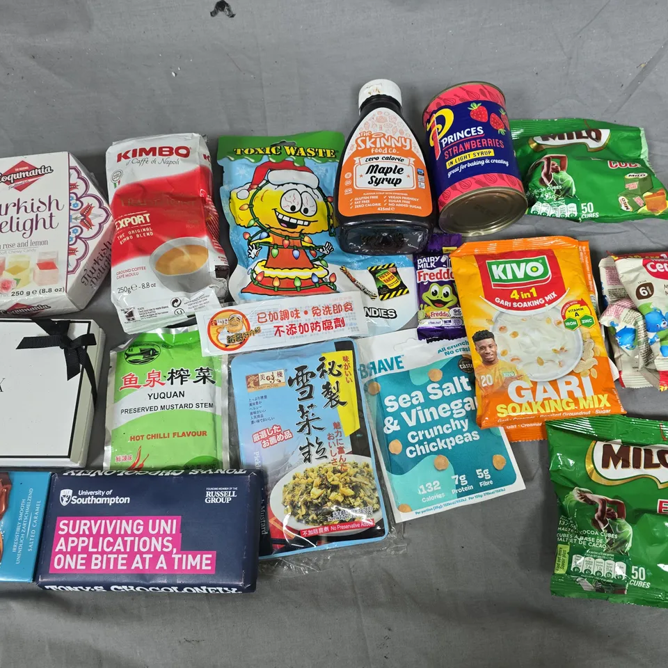 LOT OF APPROXIMATELY 30 ASSORTED FOOD ITEMS TO INCLUDE TURKISH DELIGHT, CELERAC AND SKINNYS MAPLE SYRUP