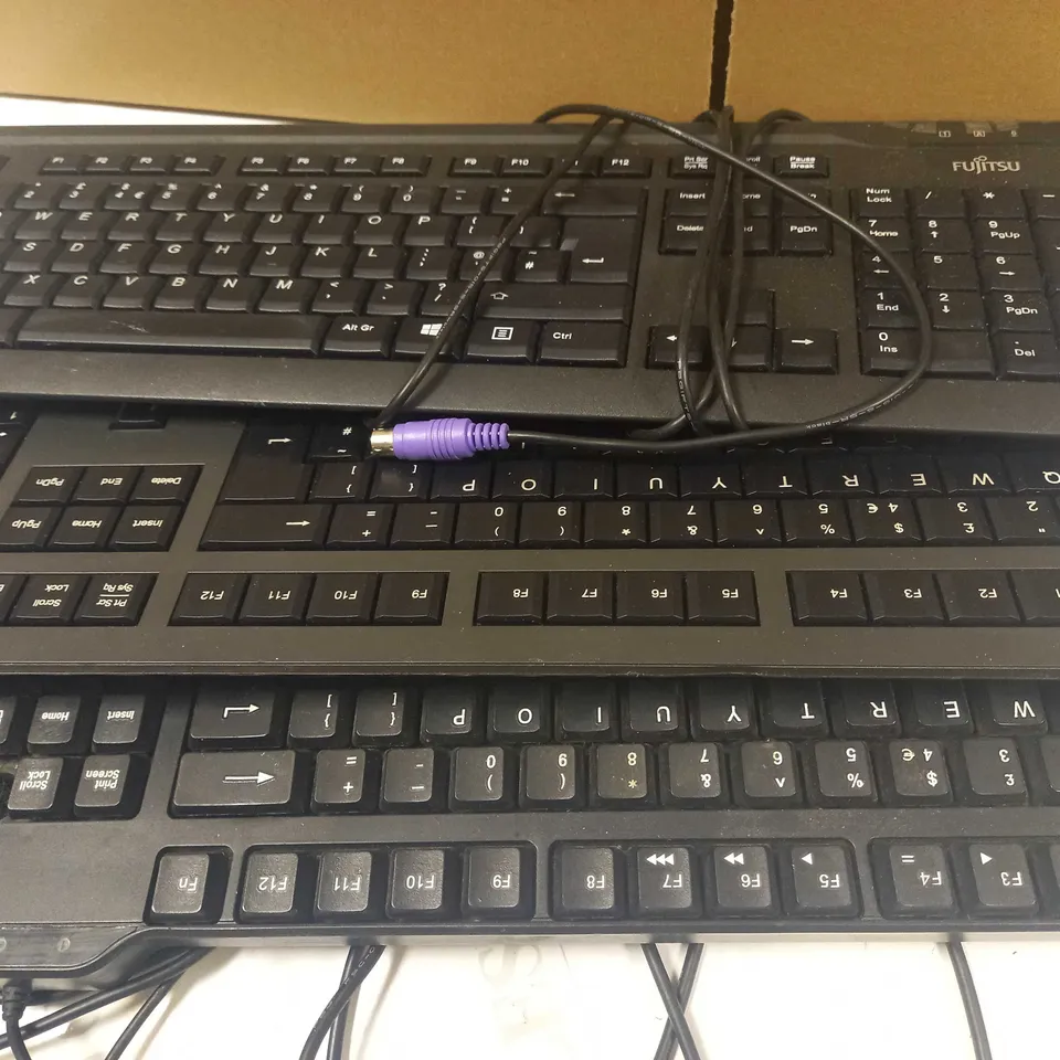 BOX OF APPROXIMATELY 10 ASSORTED COMPUTER KEYBOARDS