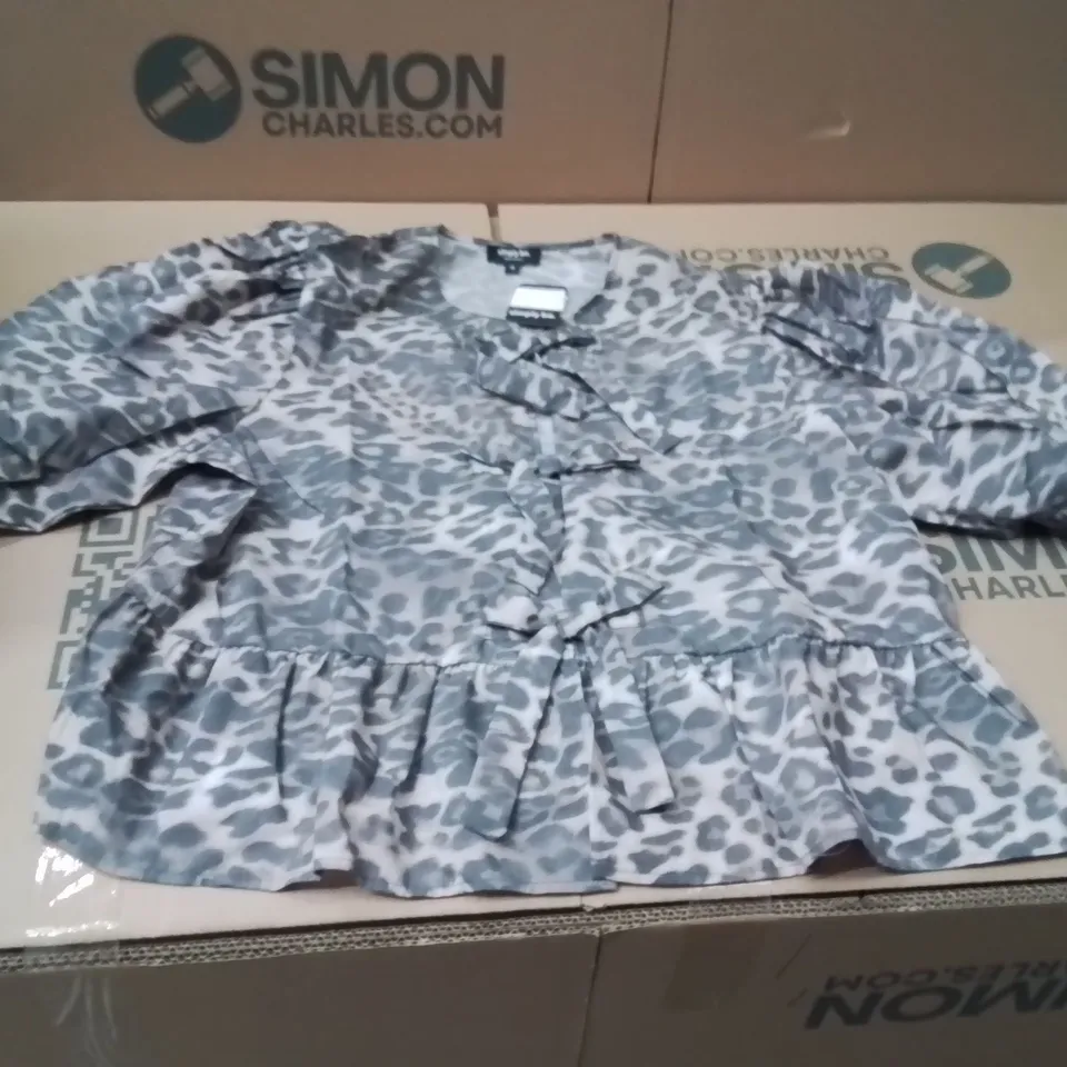 BOXED BRAND NEW APPROXIMATELY 6 SIMPLY BE BOW SMOCK TOP ANIMAL PRINT SIZE 18