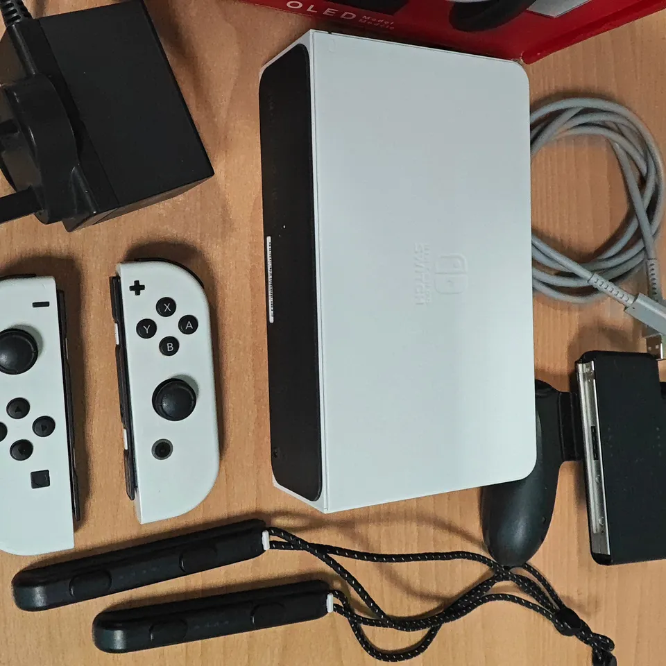 Lot of Nintendo switch oled accessories with box