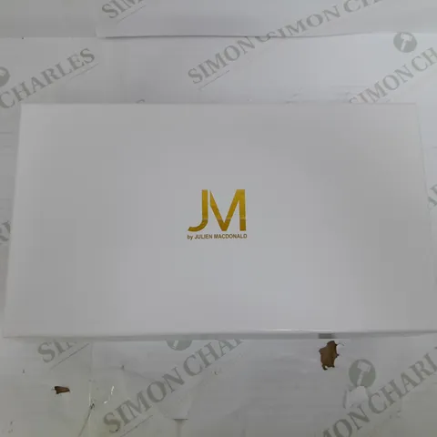 JM BY JULIEN MACDONALD SET OF LOTUS FLOWER TEALIGHT HOLDERS IN GOLD COLOUR 2 PETTALS SNAPPED OF